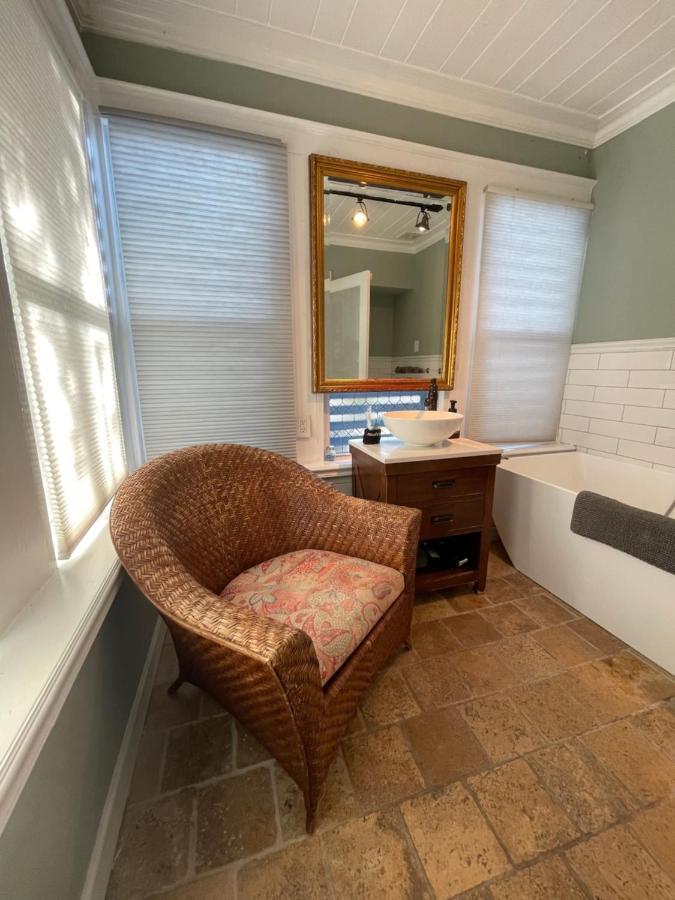 Old Town Charm Suite Сент-Огастин Экстерьер фото